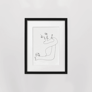 Illustration minimaliste en noir et blanc d'une femme au style linéaire, encadrée, intitulée 'Soft spot - White' par le vendeur Encré.