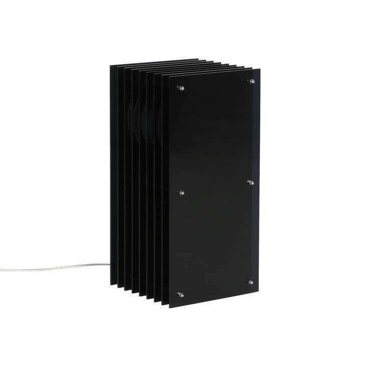 Lampe Bangoi Banga Lop de petite taille en rectangle noir, présentée de face, avec un design moderne et épuré, parfaite pour tout espace contemporain.
