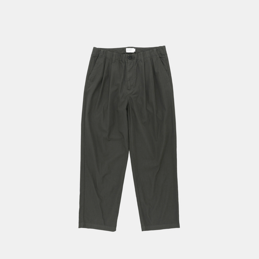 Still by hand - Garment-dye 2 pleat pants - D.olive