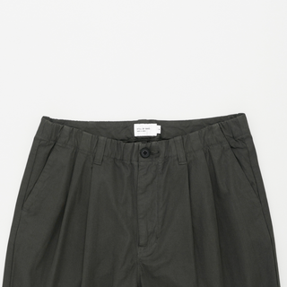 Still by hand - Garment-dye 2 pleat pants - D.olive