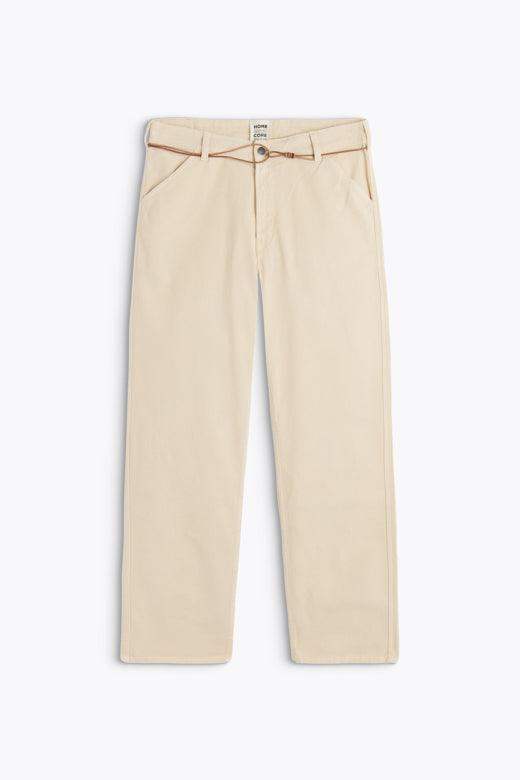 Pantalon Jabali Twill - Cream de Homecore, avec une coupe droite, fabric en twill de coton, poches avant diagonales et un cordon en cuir végétal. Idéal pour un look décontracté.