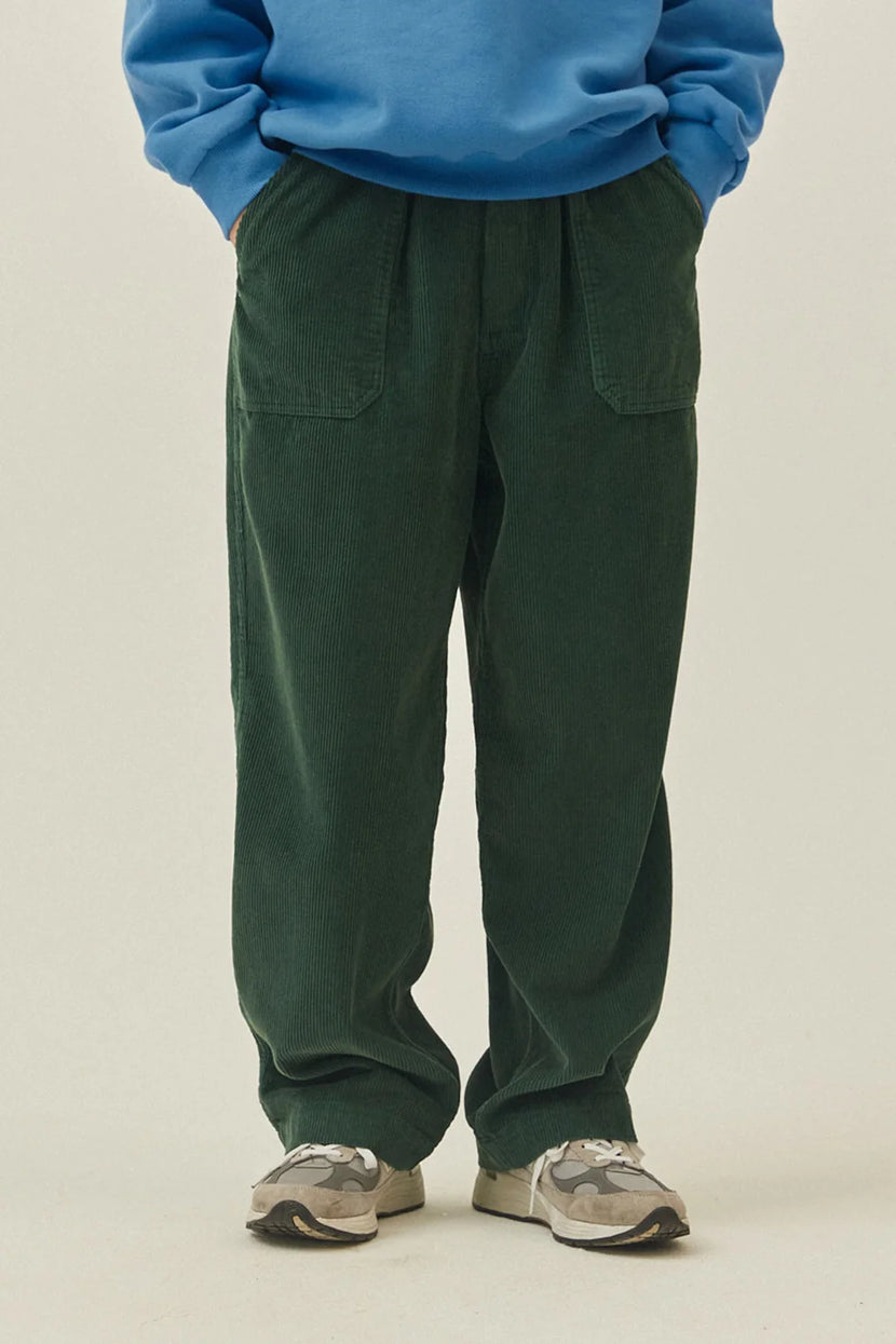 One Tuck Fatigue Corduroy Pants - Forest