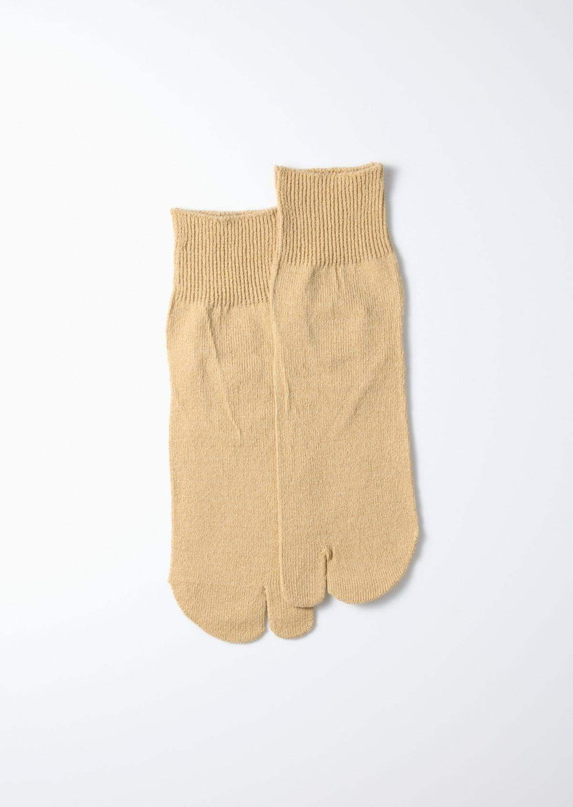Chaussettes R1582 Beige de Rototo, modèle à séparation pour gros orteil, conception confortable, collection SS25.