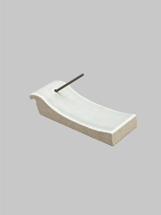 Ichiko Ichie - Incense stand - Light beige