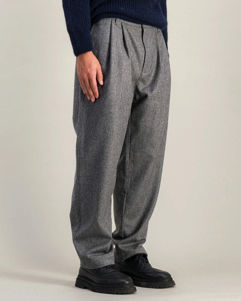 Double Pleats Flannel pants - grey